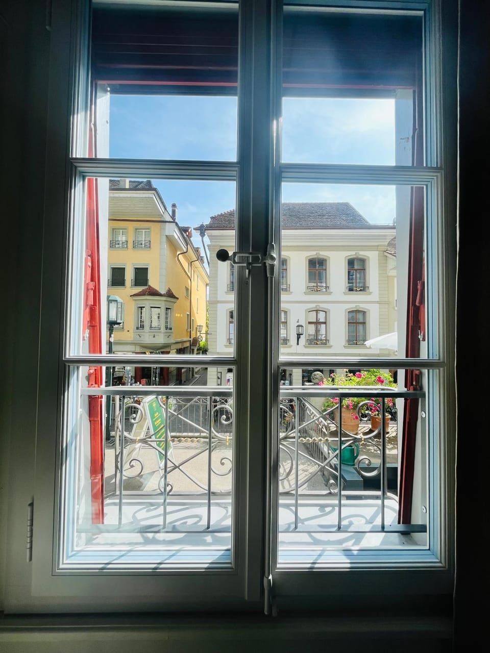View (from property/room), City view