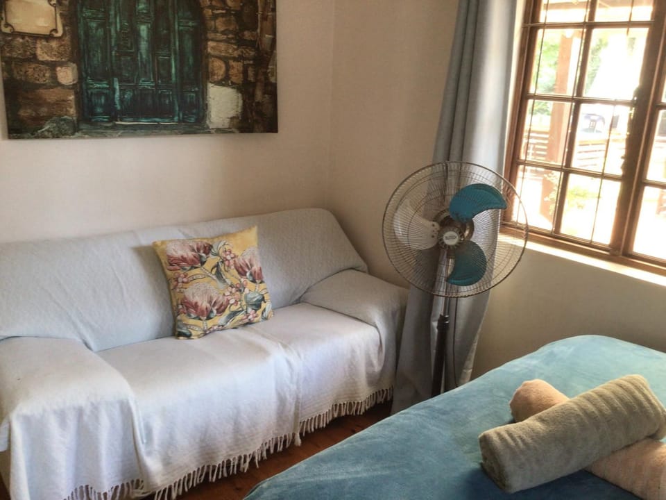 Ogs Backpackers Bed and Breakfast in KwaZulu-Natal