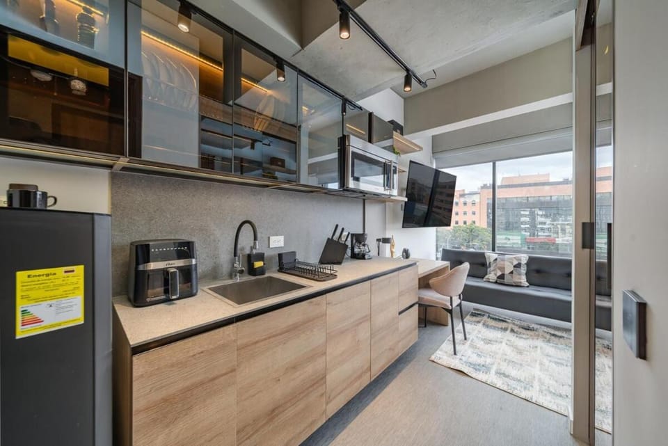 Executive Loft in Chicó Norte, Modern & Central Apartment in Bogota