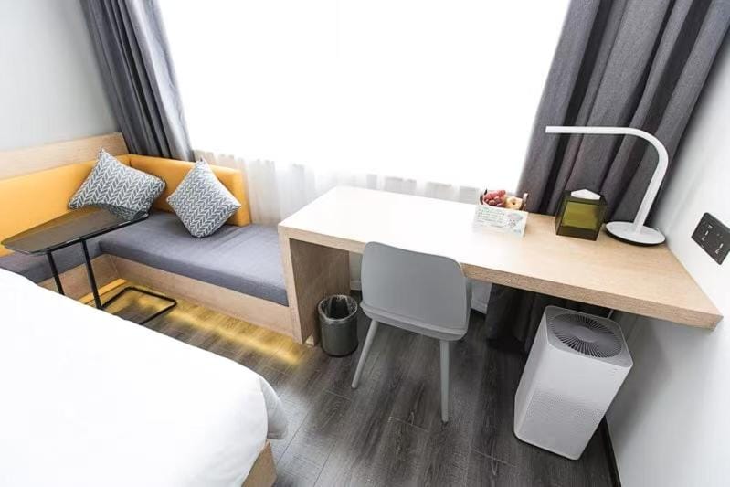 Atour Light Hotel Zhengzhou CBD exhibition center Hotel in China