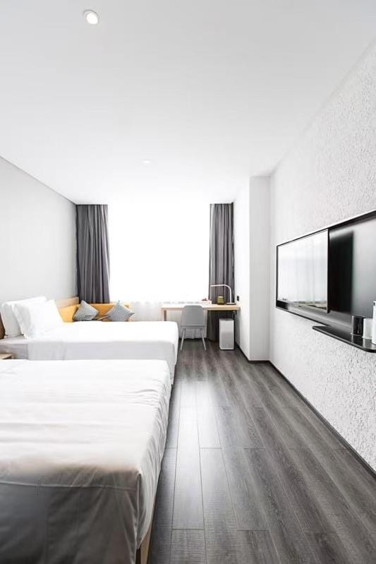 Atour Light Hotel Zhengzhou CBD exhibition center Hotel in China