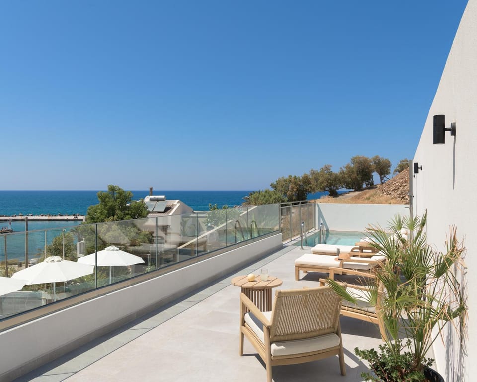 Patio, Day, View (from property/room), Balcony/Terrace, Seating area, Sea view, sunbed