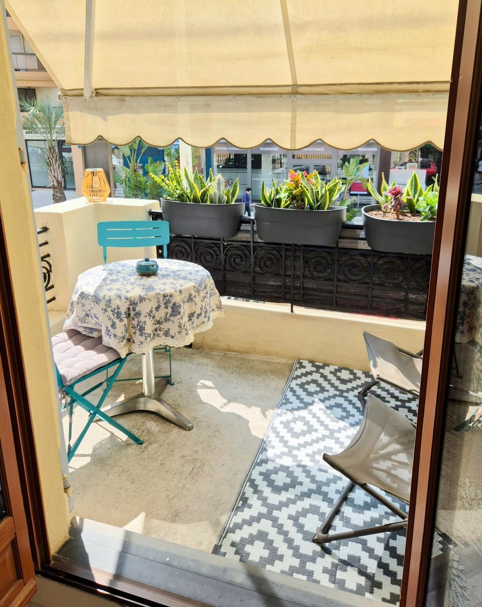 Balcony/Terrace, Balcony/Terrace