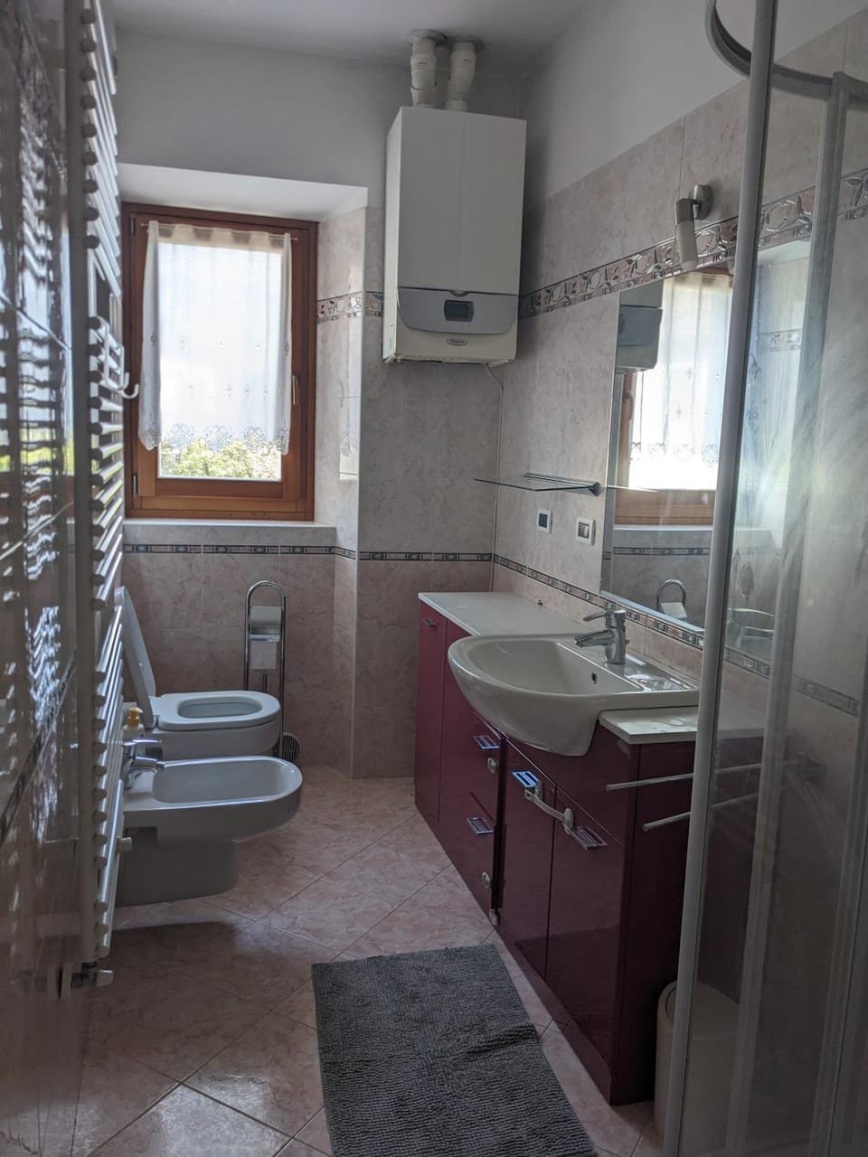 Shower, Toilet, Bathroom