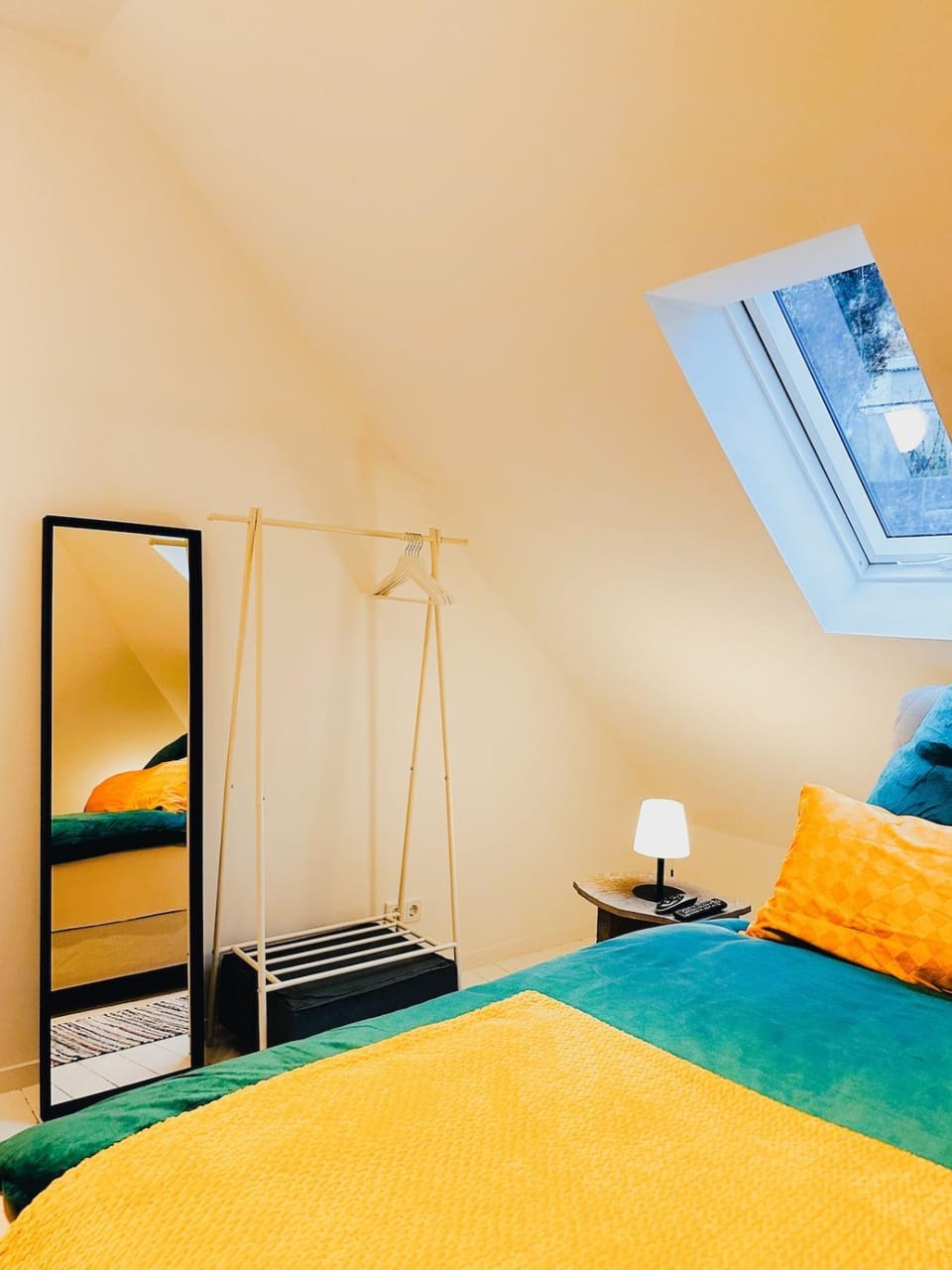Bed, Bedroom