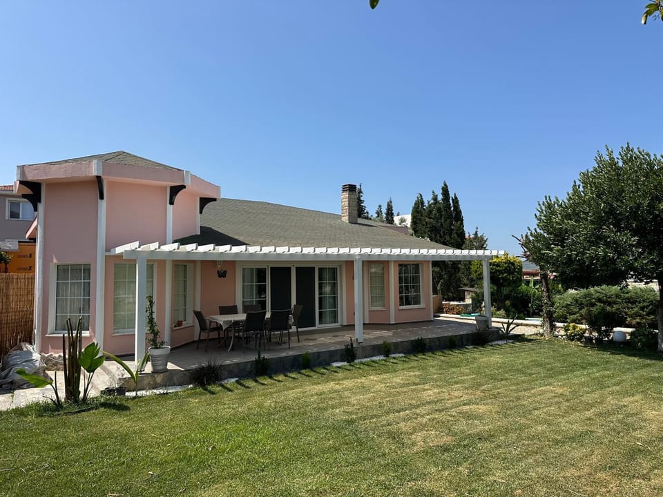Villa Palm Foçaköy Villa in İzmir Province