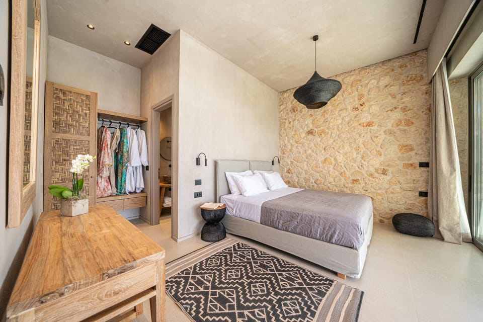 Bed, Photo of the whole room, Bedroom, wardrobe