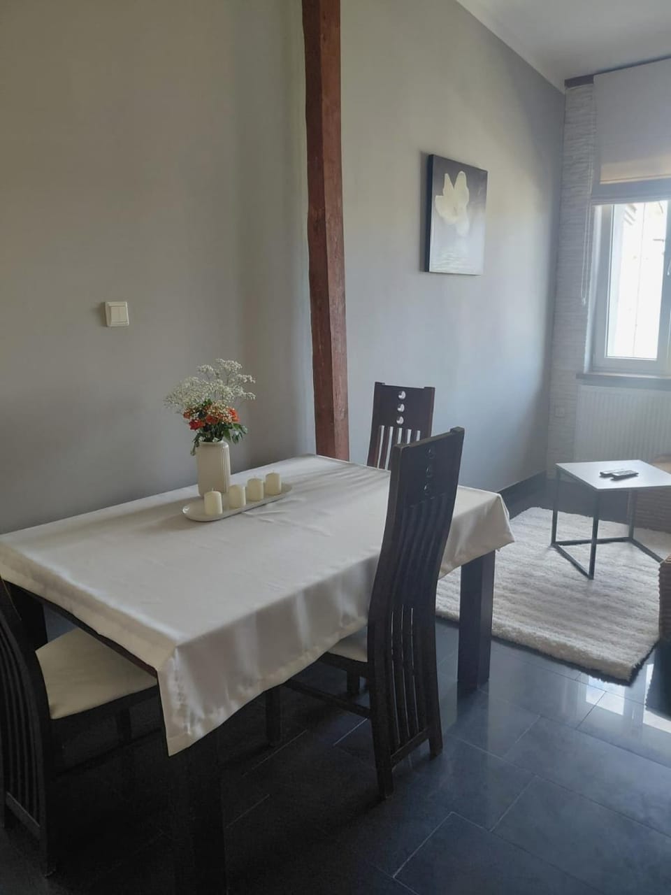 Living room, Seating area, Dining area