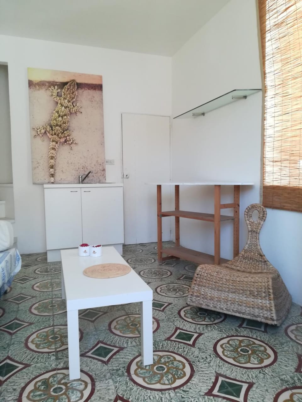 Property building, Living room