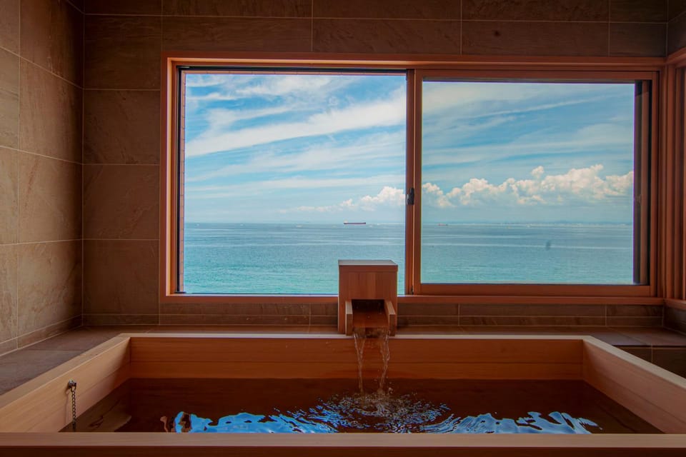 Hot Spring Bath, Bathroom