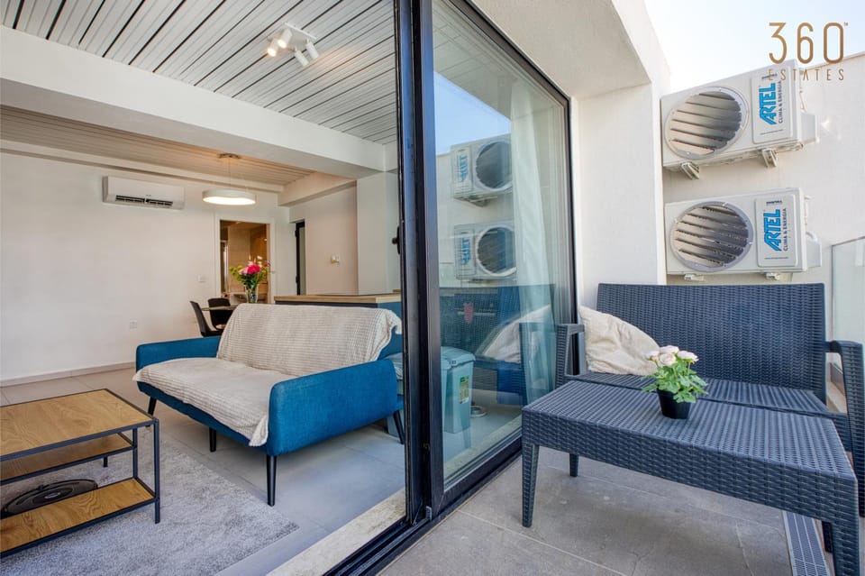 Patio, Living room, Seating area