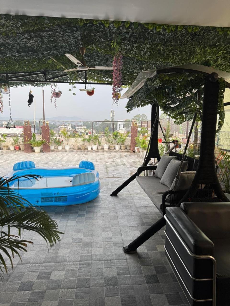 Garden, Balcony/Terrace, Mountain view