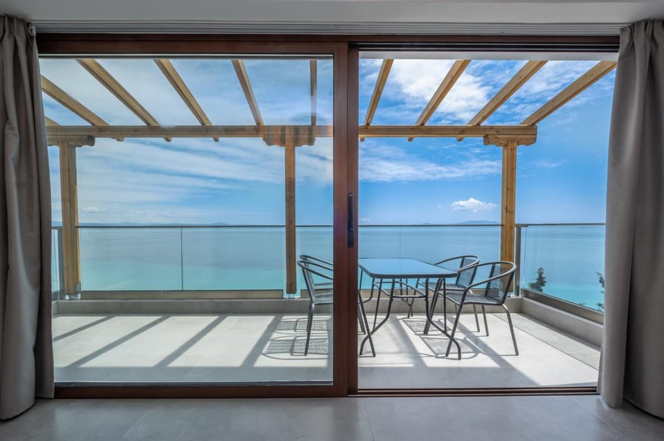 View (from property/room), Balcony/Terrace