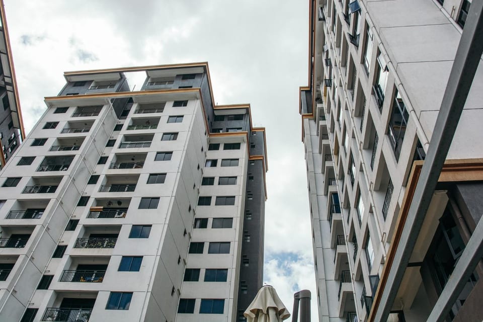 Property building, Day