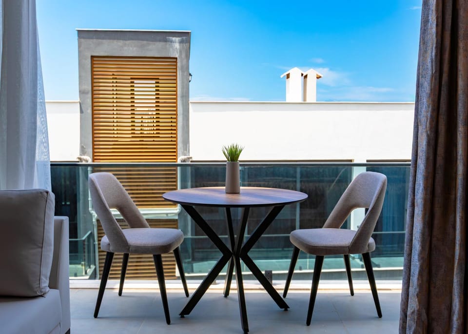Balcony/Terrace, Seating area