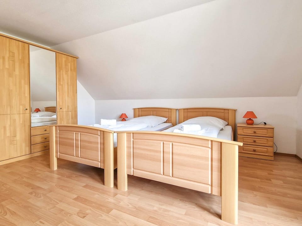 Bed, Bedroom, wardrobe