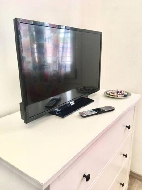 Communal lounge/ TV room, Communal lounge/ TV room