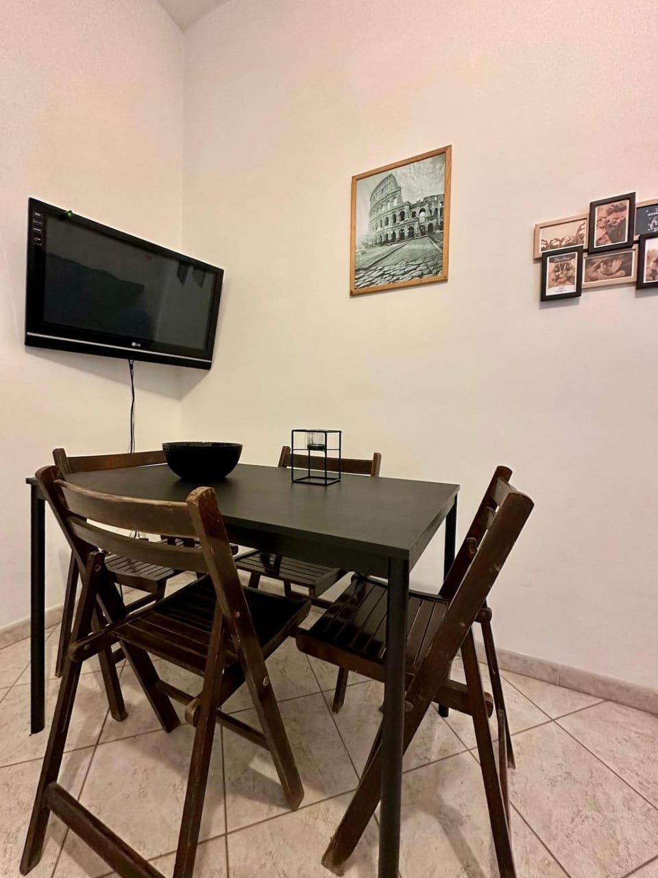 TV and multimedia, Dining area, Evening entertainment