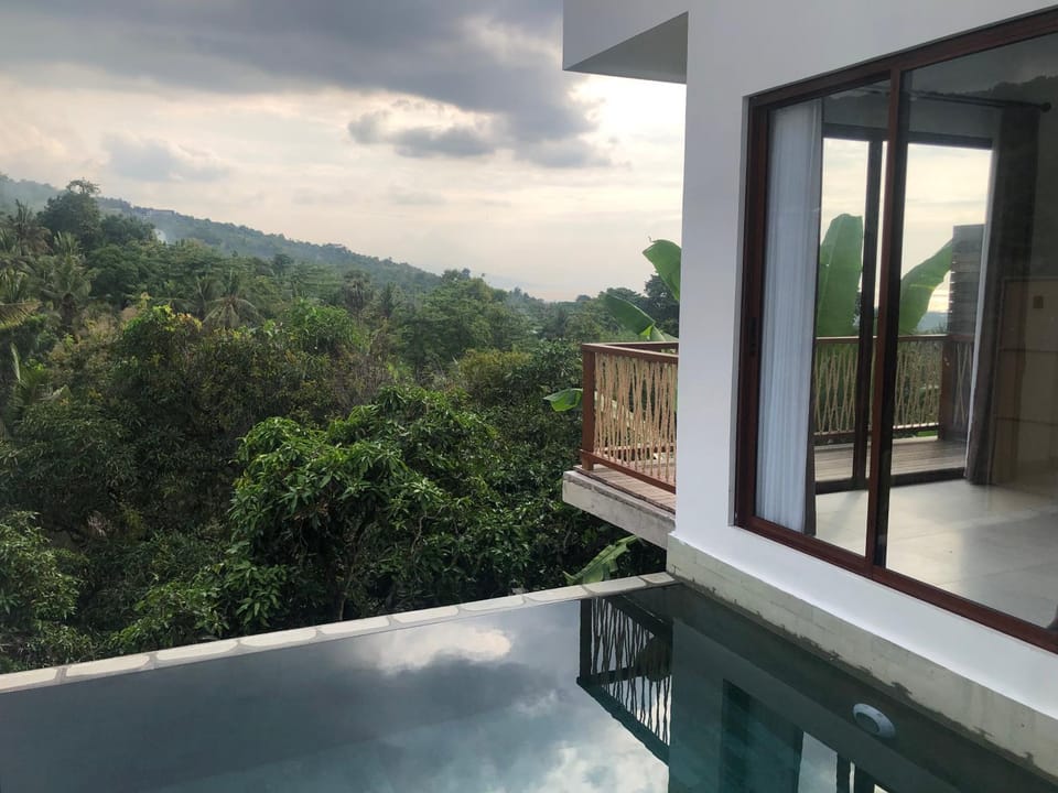 Natural landscape, Balcony/Terrace, Mountain view, Pool view, Swimming pool