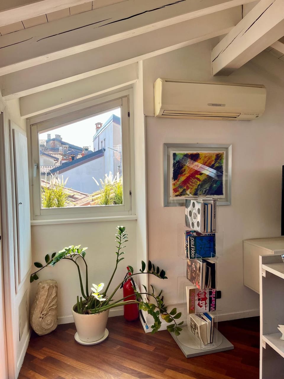 Living room, City view