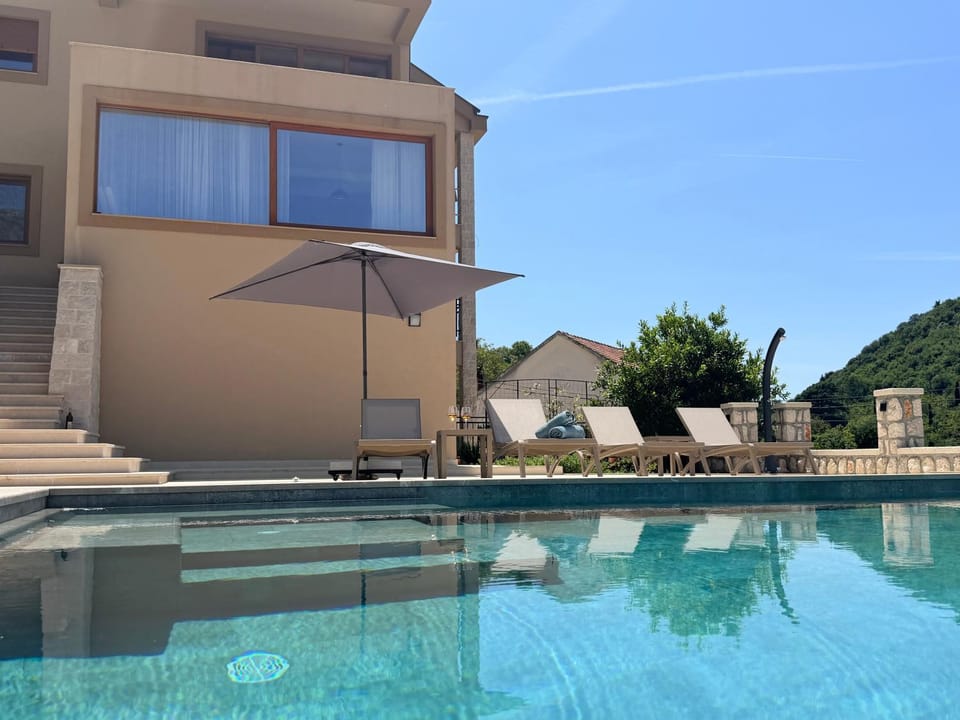 Azure Boka Apartment in Kotor Municipality