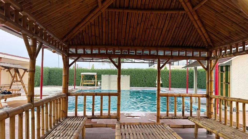 Shreehans Farms in Noida top covered Pool Villa in Noida