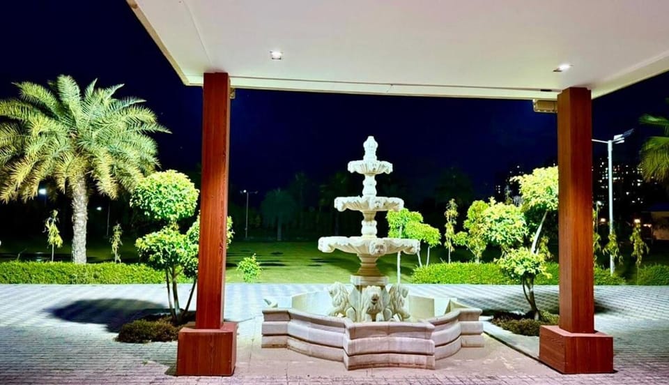 Shreehans Farms in Noida top covered Pool Villa in Noida