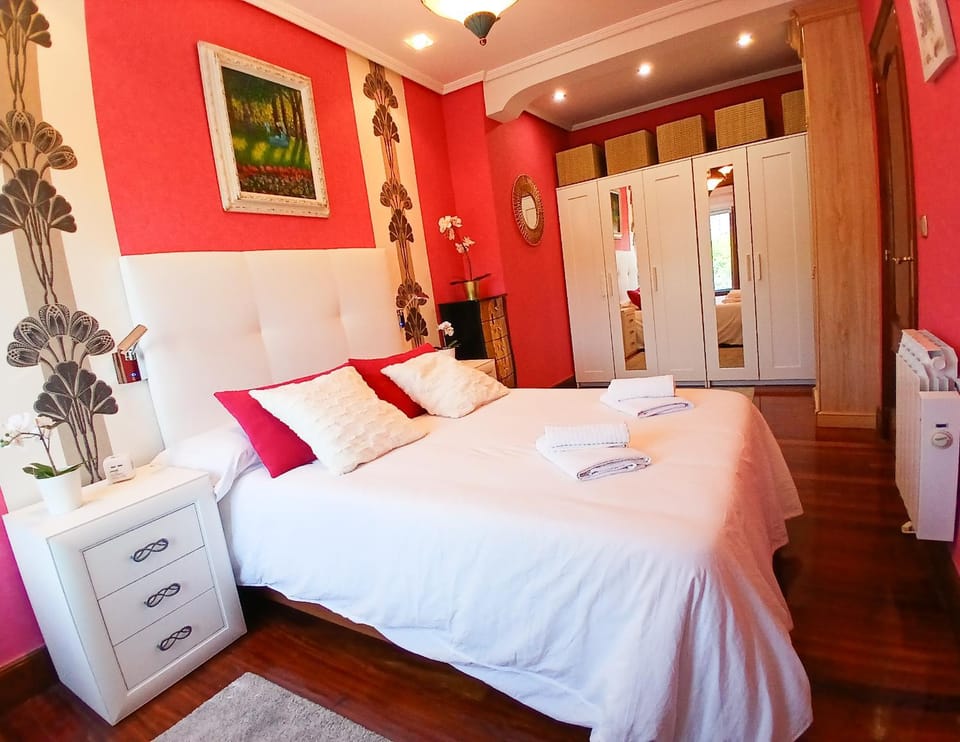 Bed, Bedroom, wardrobe