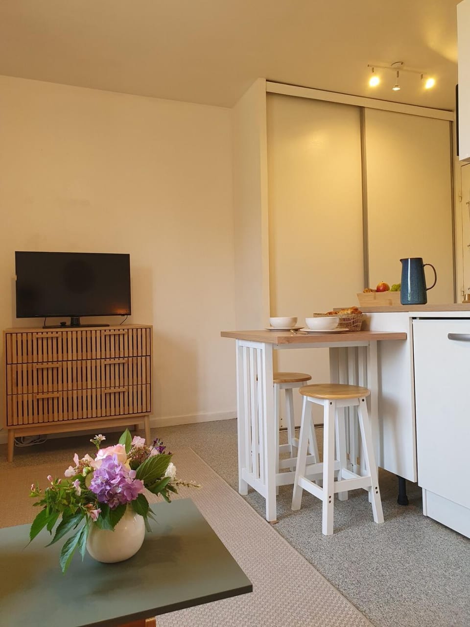 TV and multimedia, Dining area, heating