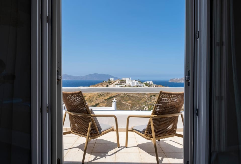 View (from property/room), Balcony/Terrace, Sea view