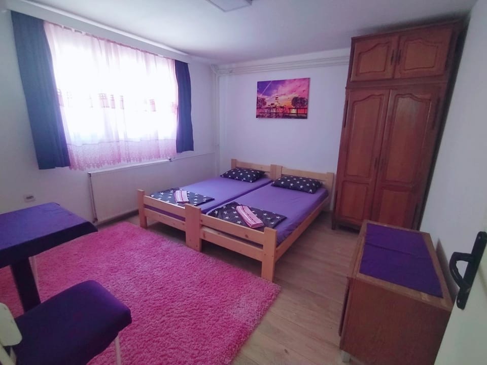 Prenoćište KUĆERAK Bed and Breakfast in Serbia