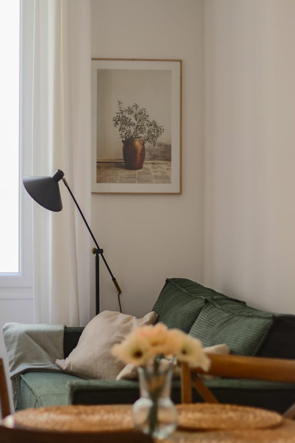 Newly Renovated Gem, Old Antibes Apartment in Antibes