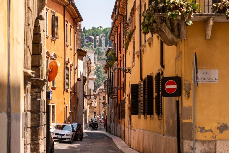 City view, Street view