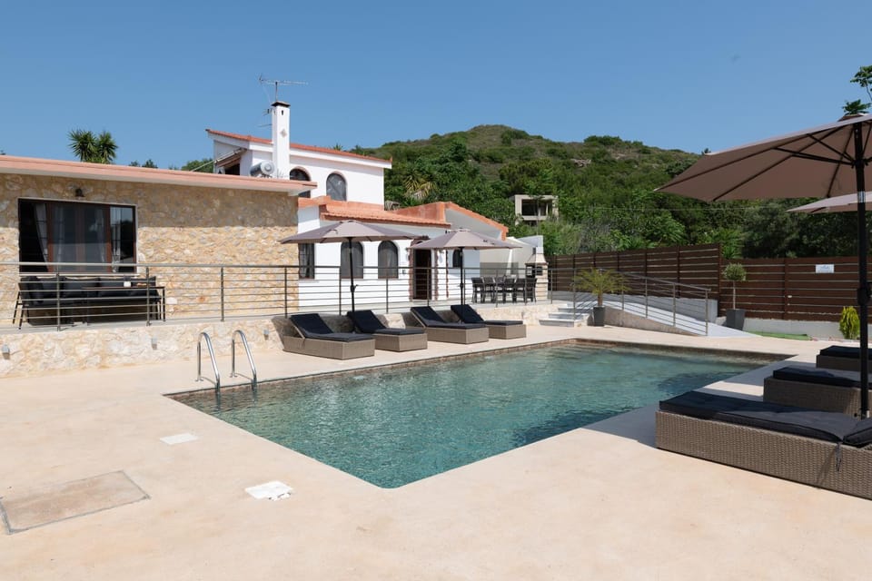 Property building, Patio, Day, Natural landscape, Mountain view, Pool view, Swimming pool, sunbed