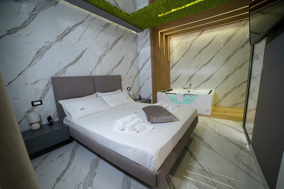 Tree Luxury Bed and Breakfast in Campania