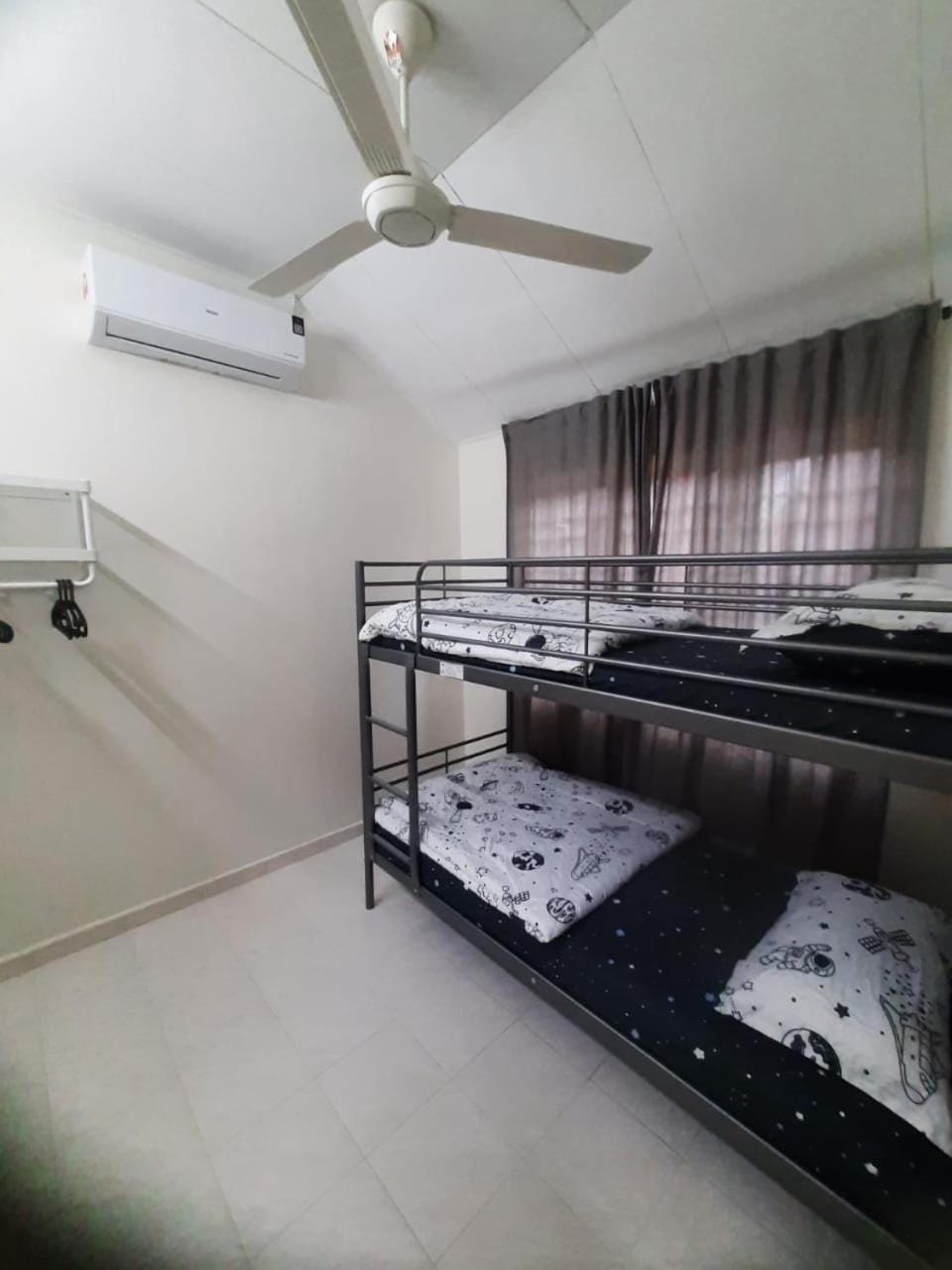 Cozy AiZHome House in Penang