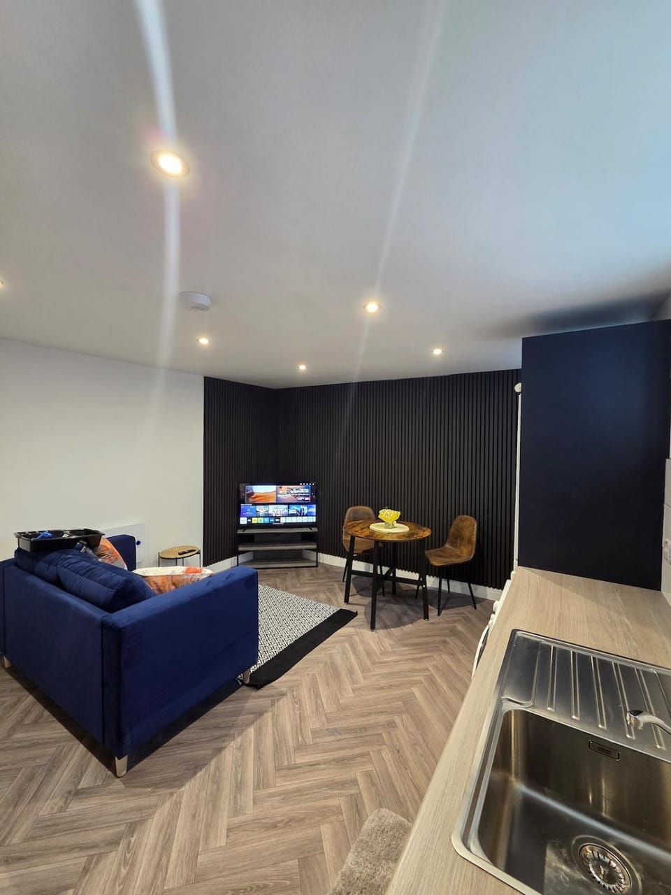 TV and multimedia, Living room, Seating area