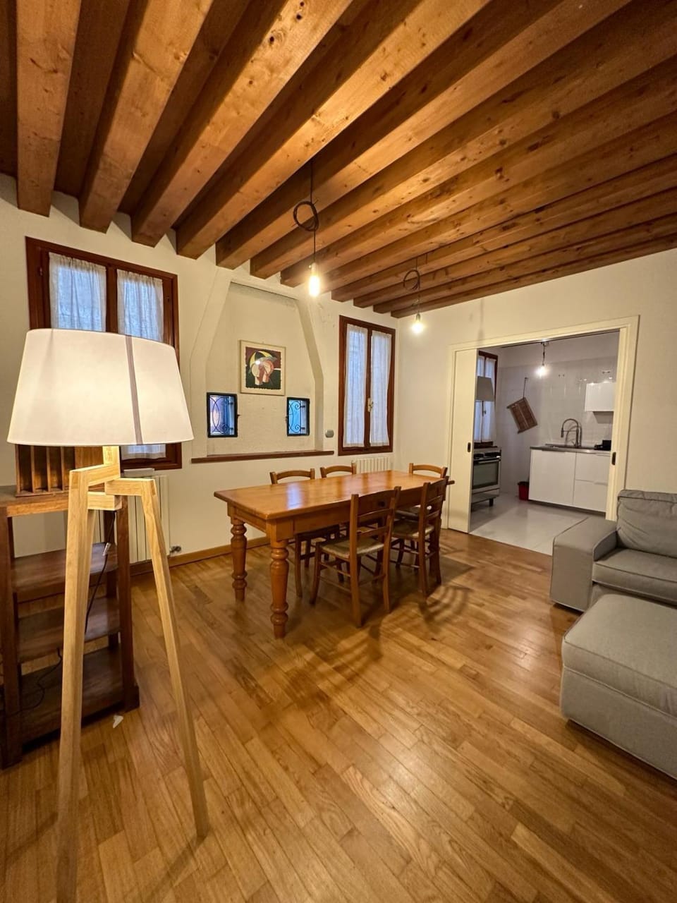 Living room, Dining area