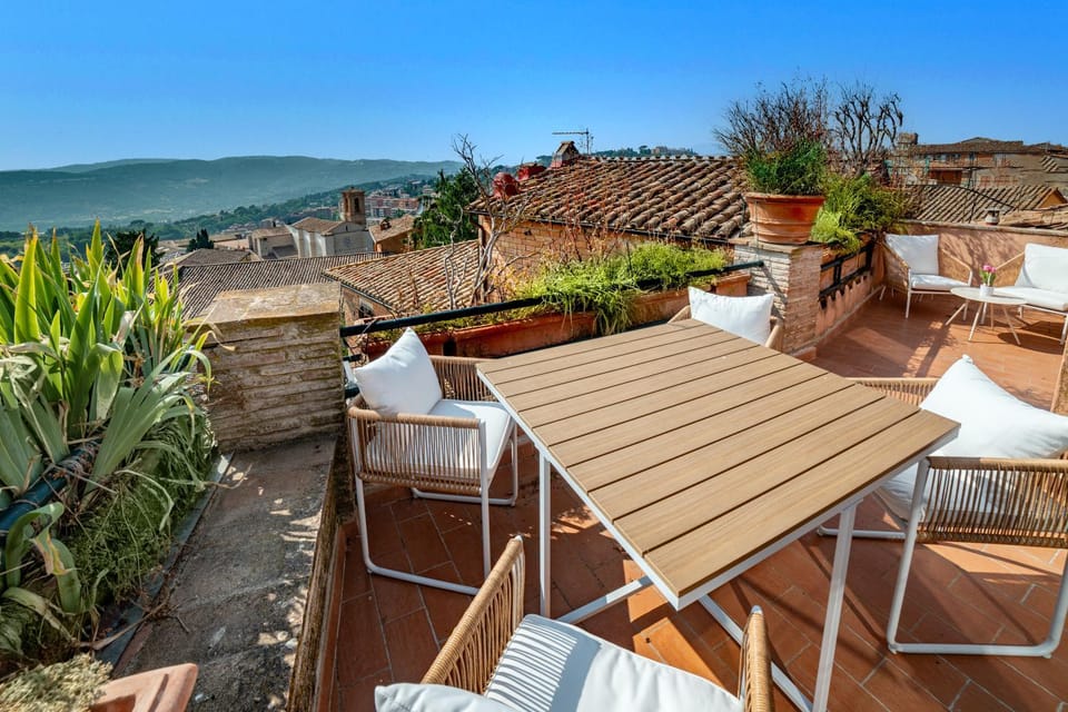 Day, Natural landscape, View (from property/room), Balcony/Terrace