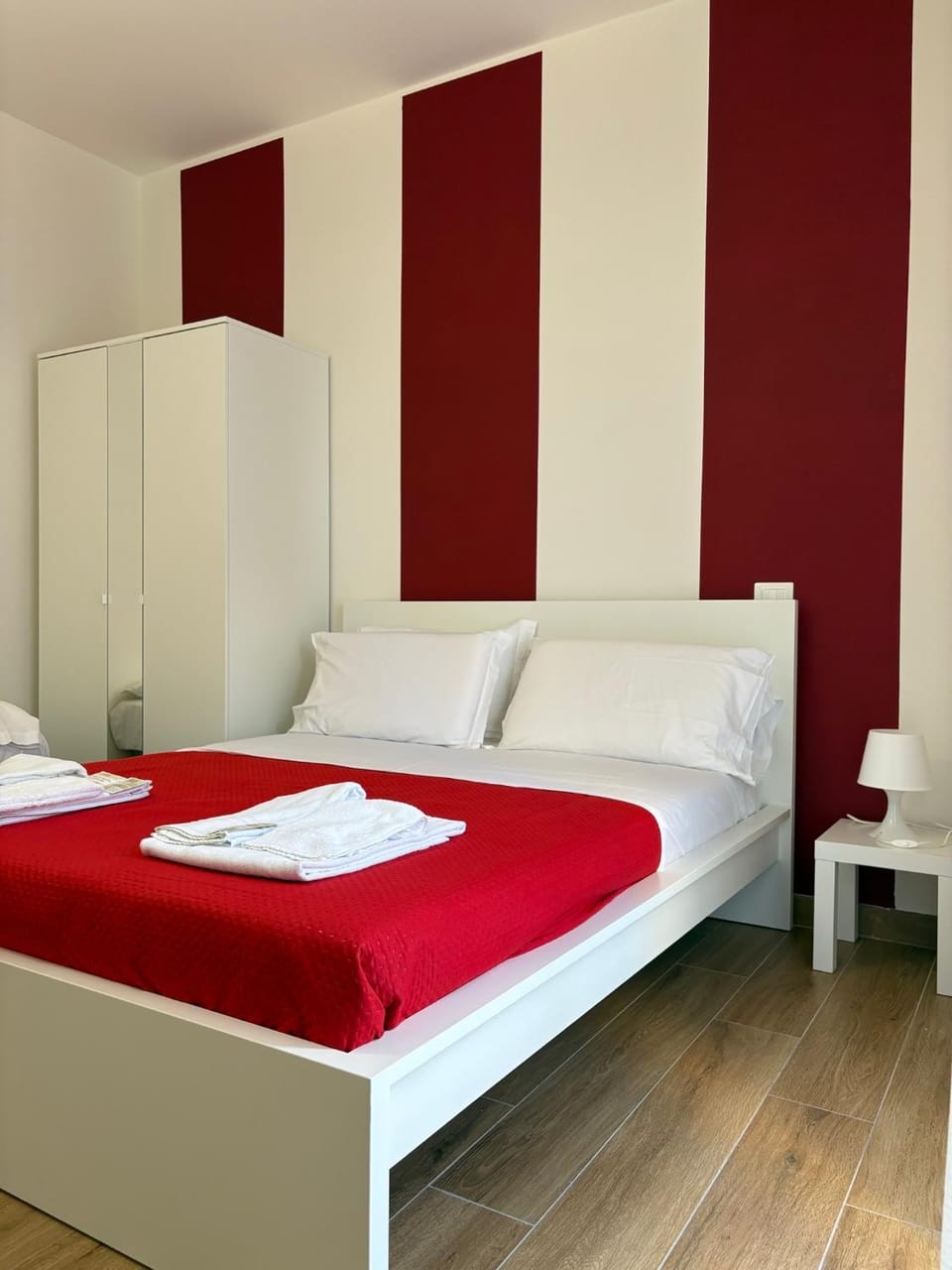 Bed, Photo of the whole room, Bedroom, towels, wardrobe
