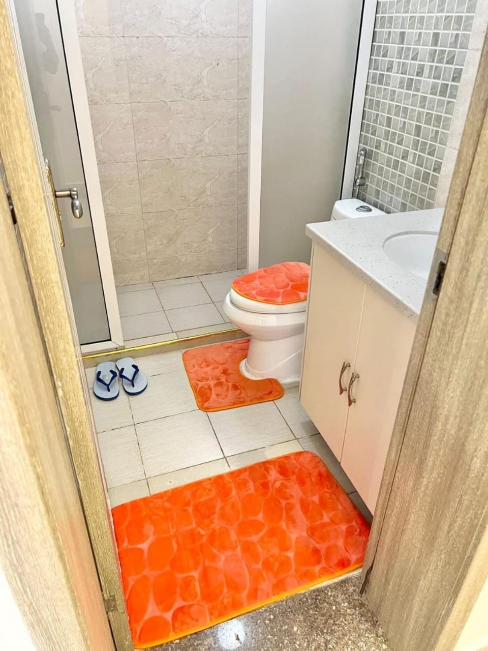 fabulous homes kilimani apartment with amazing breathtaking, swimming pool, gym ample parking and children playground Apartment in Nairobi