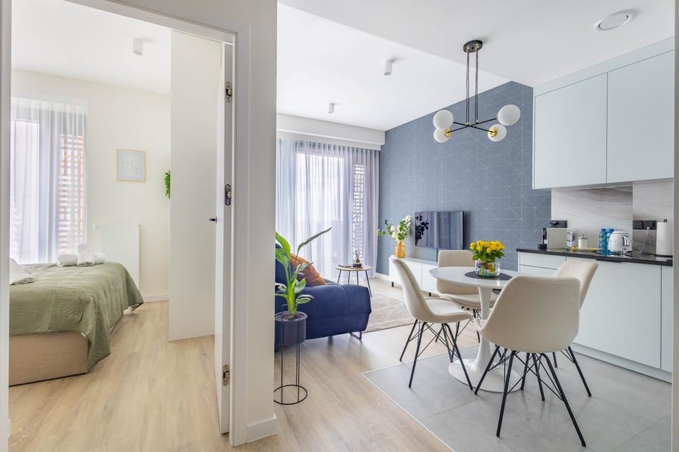 Towarowa Tower Apartment, Free Parking Apartment in Warsaw