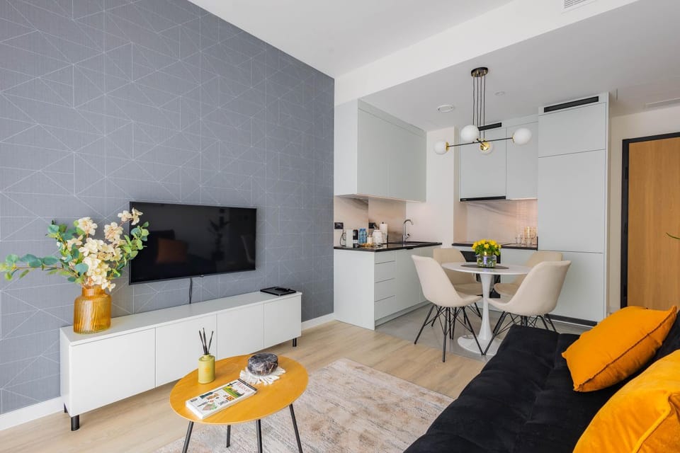 Towarowa Tower Apartment, Free Parking Apartment in Warsaw