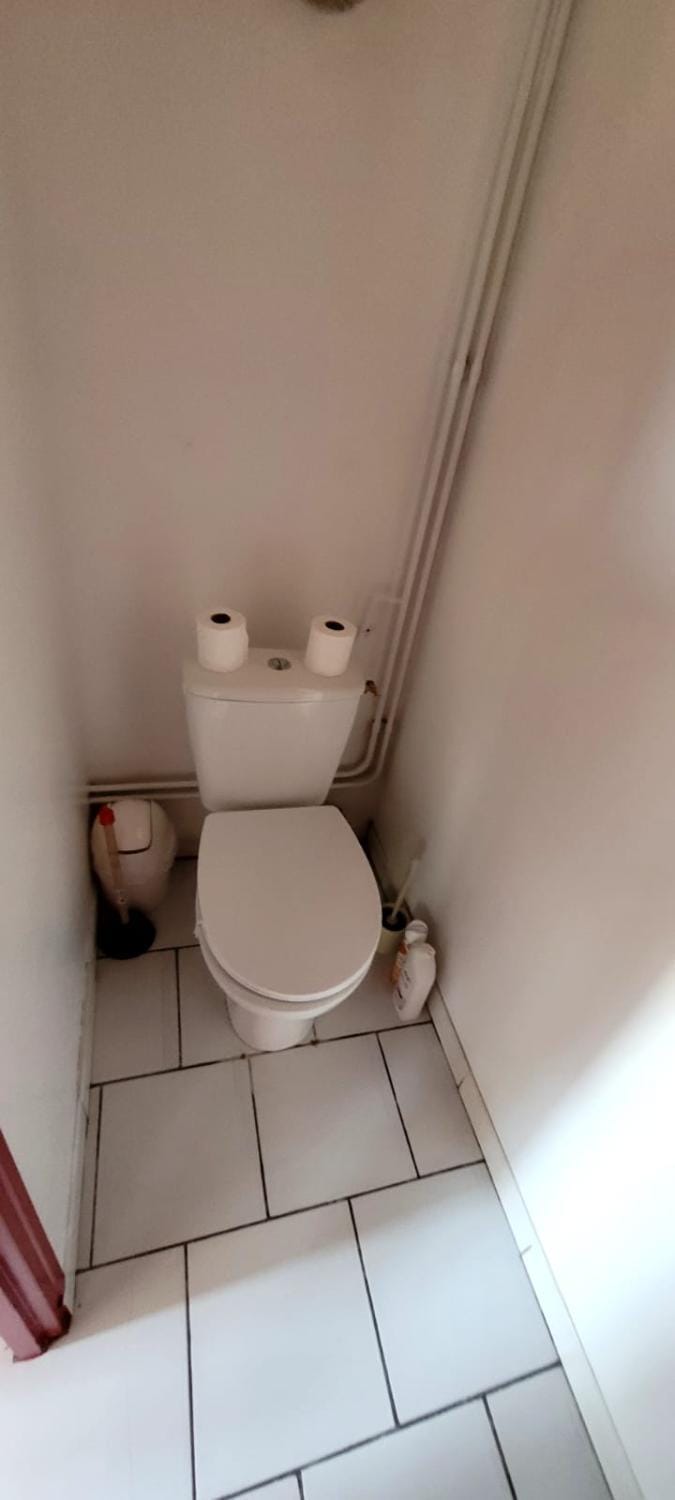 Toilet