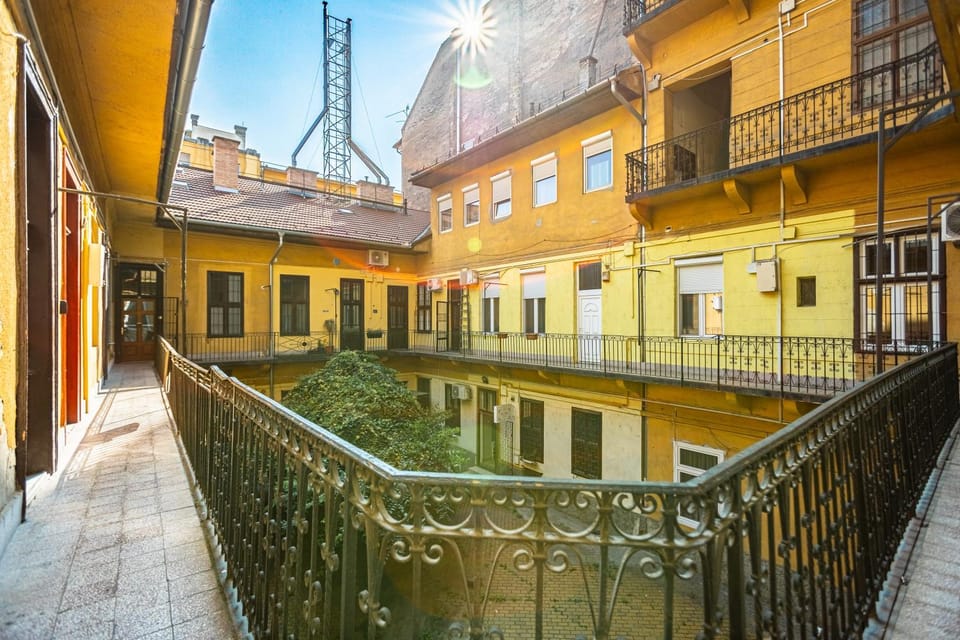 Elizabeth Boulevard Serenity Apartment in Budapest