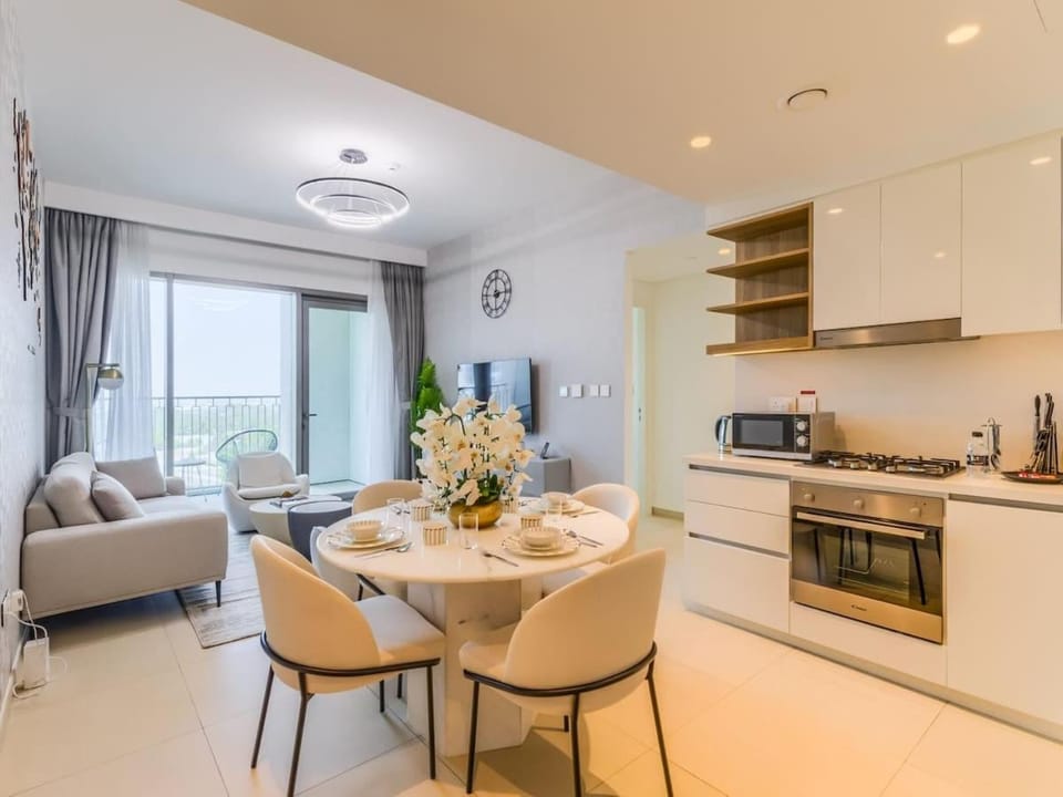 TRPS - Downtown Views II Tower 2, Downtown Dubai - 1BR Furnished Apartment - Near to Dubai Mall Apartment in Dubai