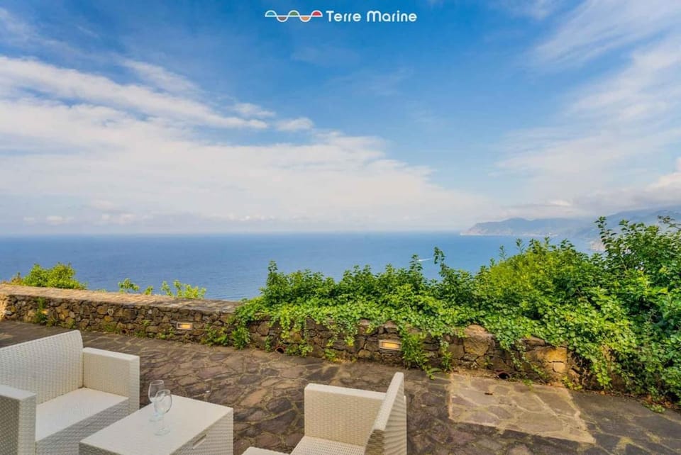 Blue Marine, TerreMarine House in Province of Massa and Carrara