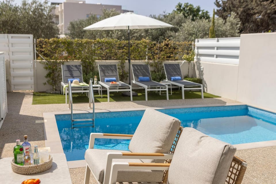 Milan's Mythical Villa House in Paralimni