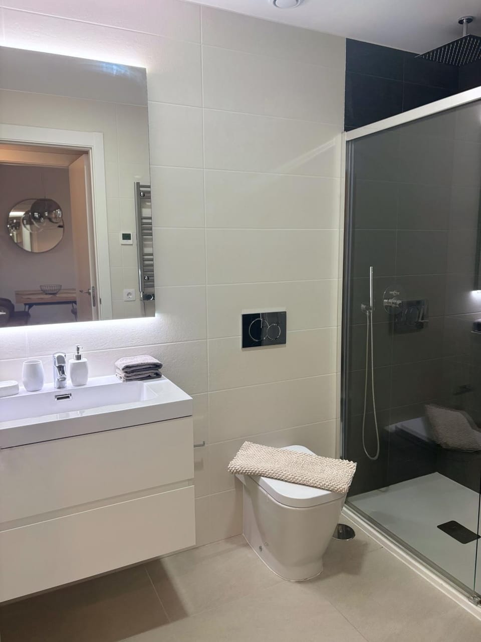 Shower, Toilet, Bathroom