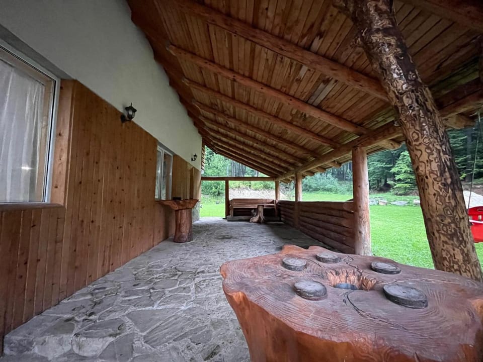 Casa Bujanovski Villa in Romania